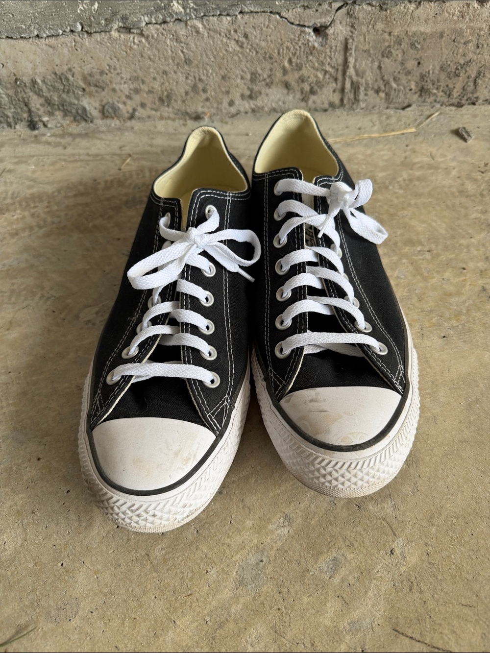 Mens Converse Black and White Low Top Canvas Sneakers